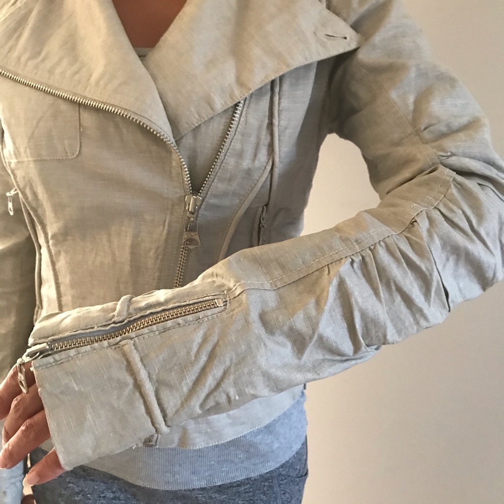❌Sold❌🍂 Parasuco Women’s Gray Jacket 🍂 - Picture 6 of 7